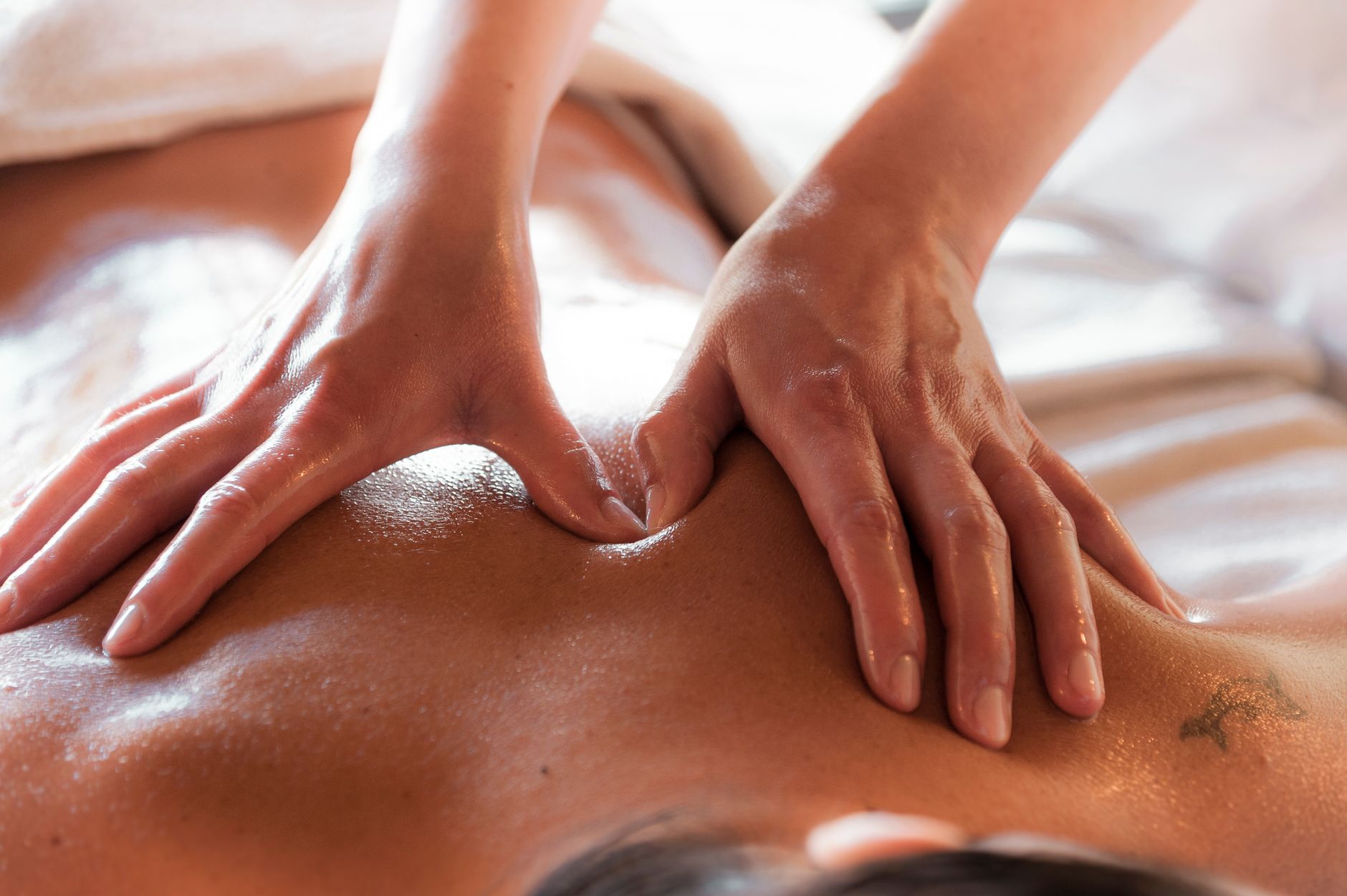 Acupressure at Sayantika Wellness Centre